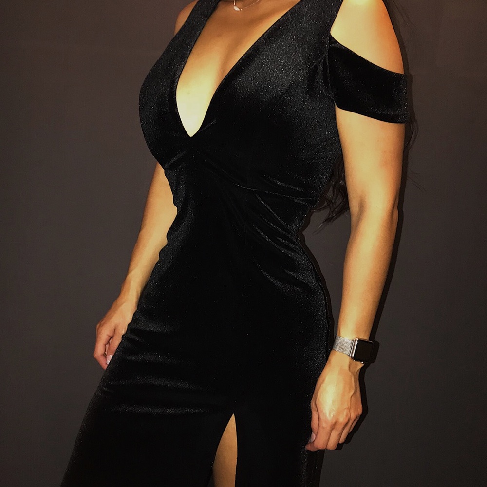 Black Long Dress with Velvet Material